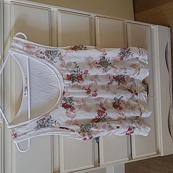 Ricki's Tops - Layered Flower Tank